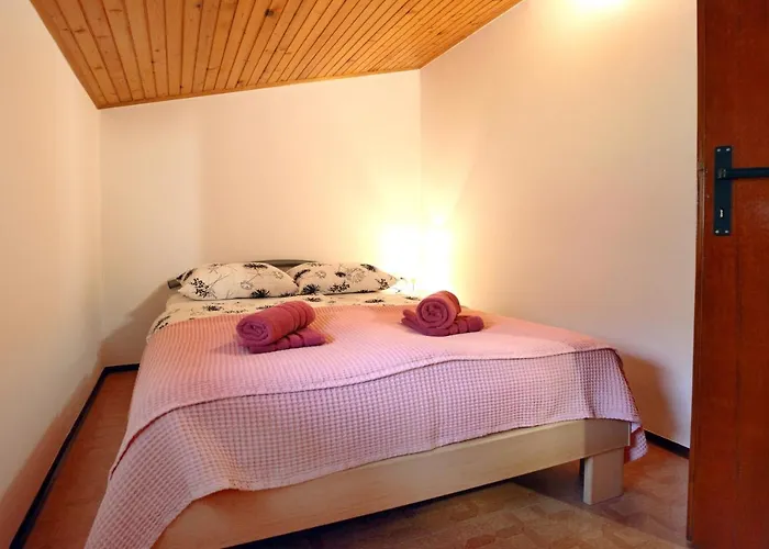 Parenzana Haven Hideaway Star